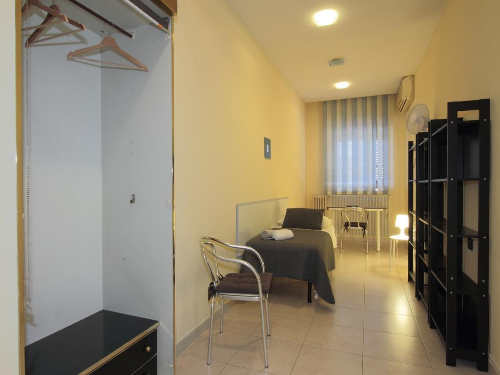 Guest House Stazione Centrale Bari Habitación foto